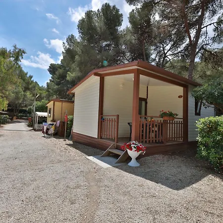 Village Le Calanchiole Holiday park *